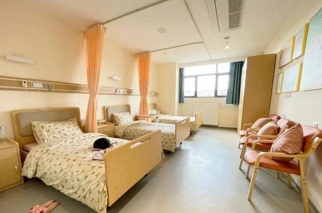 上海阿尔茨海默症老人养老院，上海阿尔茨海默症老人养老院地址
